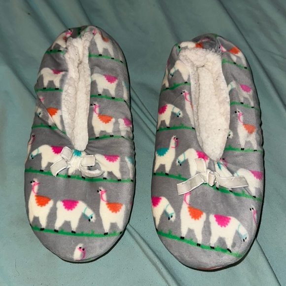 Llama plush slipper socks - Picture 1 of 7